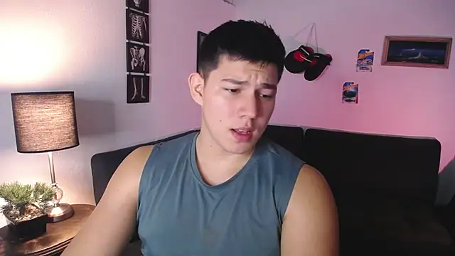 JamesCr  online show from 02-25-26, 12:42