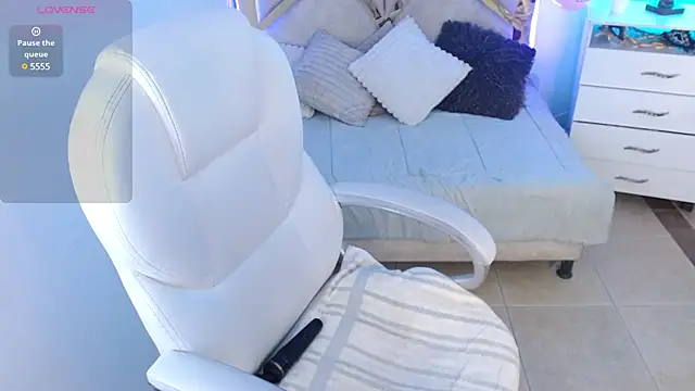 Alexaamoon  online show from 03-11-25, 08:31