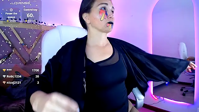 Alexaamoon  online show from 10-14-25, 05:25