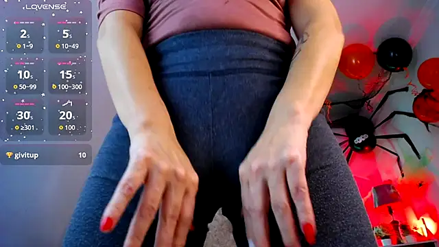 Alexaamoon  online show from 10-17-25, 10:56