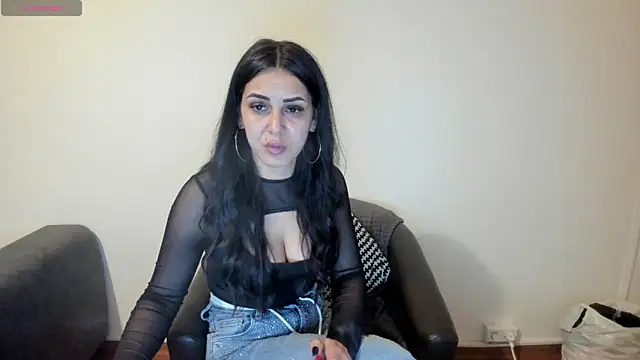 Snapshot of NicoleKatee chatting on 02-05-26, 01:49 NicoleKatee online show from 02-05-26, 01:49