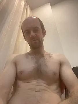 LynnAhNight online show from 10-25-25, 03:03