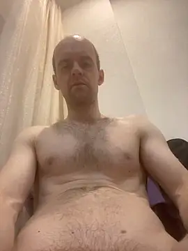 LynnAhNight online show from 11-14-25, 02:54