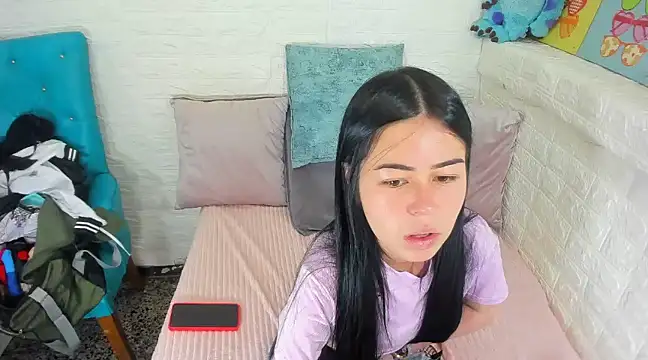 Dalia Collinsx online show from 02-01-25, 02:34