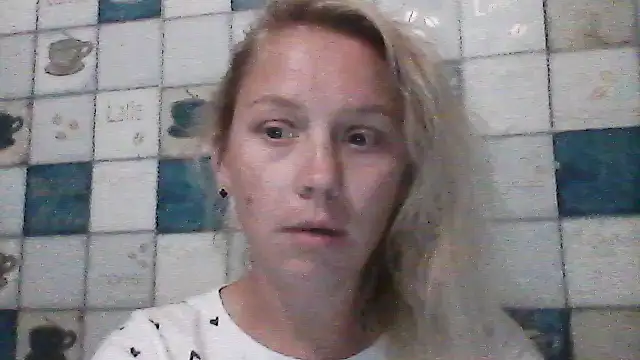 Anna wey online show from 09-19-25, 06:41