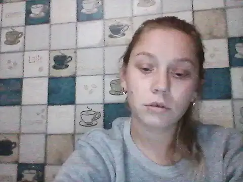 Anna wey online show from 11-26-25, 06:31