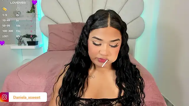 Danielaangelina online show from 01-07-26, 07:11