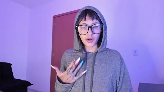 ggor4w33 online show from 10-21-25, 09:04