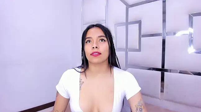 ZoeWan69 online show from 02-09-25, 04:29