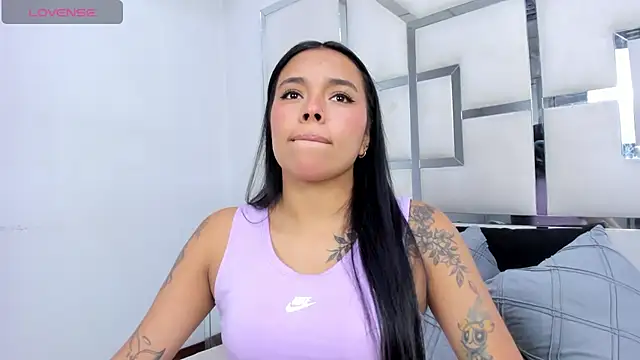 ZoeWan69 online show from 02-26-26, 01:21