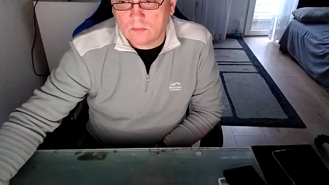 ruplumber online show from 10-06-25, 04:04