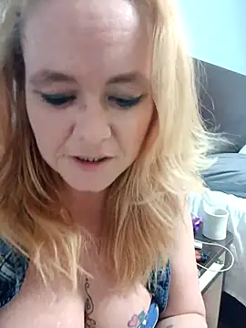 CutiepieMandii143 online show from 02-25-25, 07:36