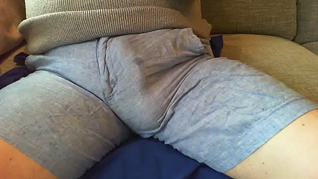 bulgeseeker online show from 03-12-26, 07:36