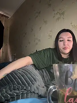 Snapshot of Sexuallybaby2025 chatting on 02-11-25, 08:37 Sexuallybaby2025 online show from 02-11-25, 08:37