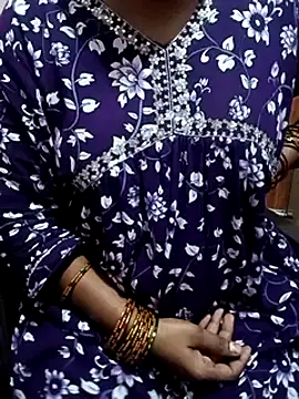 varsha-milky1 online show from 02-10-25, 09:04