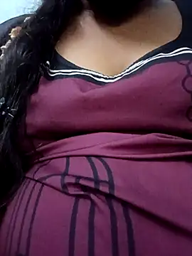 varsha-milky1 online show from 03-05-25, 09:49