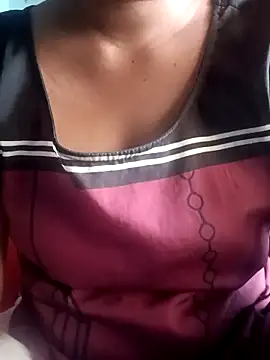 varsha-milky1 online show from 03-12-25, 10:37