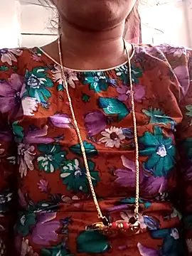 varsha-milky1 online show from 10-04-25, 08:45
