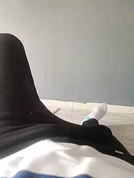 legolasleo online show from 10-09-25, 07:17