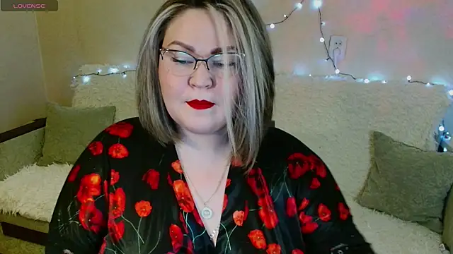 Snapshot of Vivien__wet chatting on 02-02-25, 07:57 Vivien wet online show from 02-02-25, 07:57