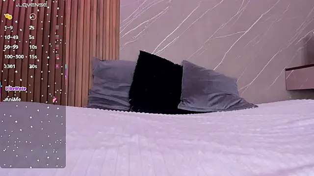 ariana jhonson1 online show from 10-25-25, 12:13