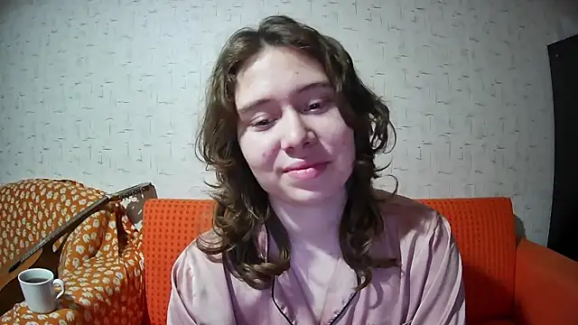 girliemilk online show from 11-24-25, 05:34