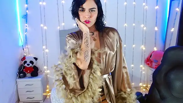 veronica luar online show from 09-28-25, 04:18