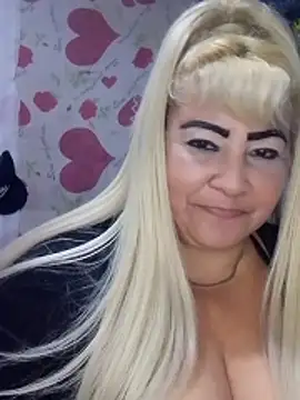 BonniAdams online show from 11-13-25, 02:10