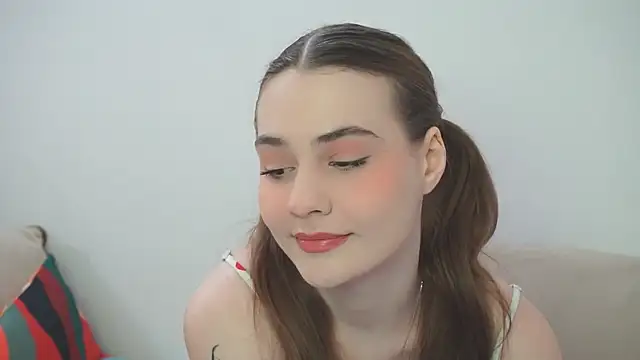 Snapshot of Samanthajns chatting on 02-27-25, 06:09 Samanthajns online show from 02-27-25, 06:09