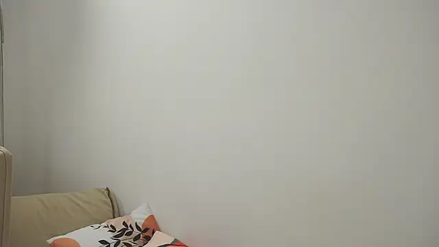 Snapshot of Samanthajns chatting on 03-15-25, 11:28 Samanthajns online show from 03-15-25, 11:28