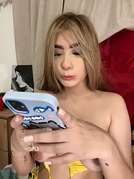 akirahattori online show from 10-24-25, 03:14