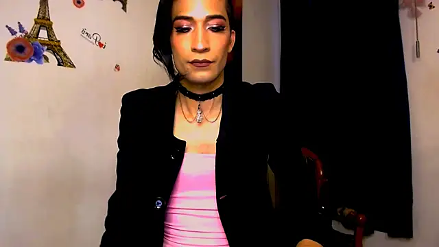 Snapshot of NovaNyx11 chatting on 03-07-25, 10:43 NovaNyx11 online show from 03-07-25, 10:43