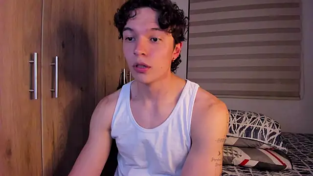 Mastrangelo xxx online show from 10-21-25, 04:57