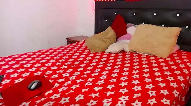 Catalinehot latin online show from 02-02-25, 01:12