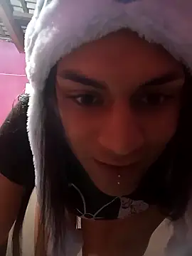 Snapshot of Gostvn4799 chatting on 10-09-25, 05:11 Gostvn4799 online show from 10-09-25, 05:11