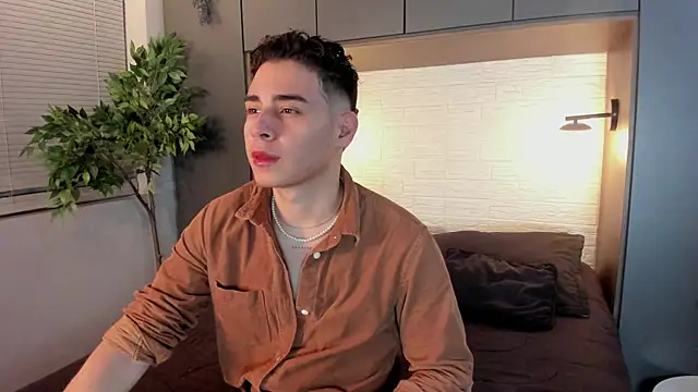 Gabriell ramirez online show from 03-16-25, 03:47