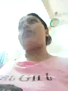 Snapshot of blue-berry07 chatting on 11-23-25, 01:22 blue-berry07 online show from 11-23-25, 01:22