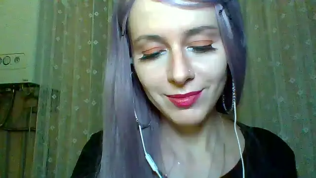 LuminousLady online show from 02-11-25, 11:12