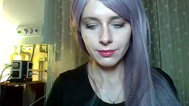 LuminousLady online show from 03-06-25, 08:59