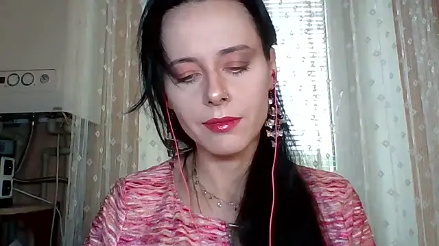 LuminousLady online show from 09-19-25, 02:29