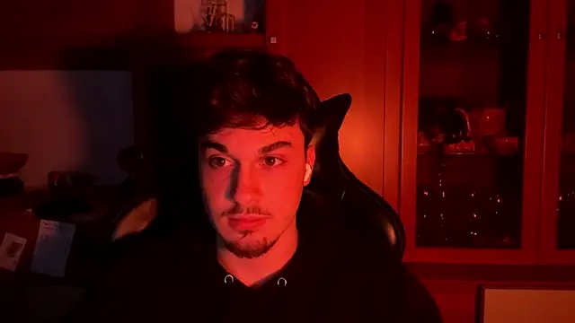 NaplesGuy04 online show from 02-19-25, 10:42