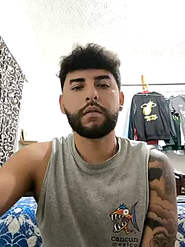 Snapshot of dickman10 chatting on 02-12-25, 04:44 dickman10 online show from 02-12-25, 04:44