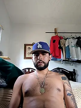 Snapshot of dickman10 chatting on 02-20-25, 10:04 dickman10 online show from 02-20-25, 10:04