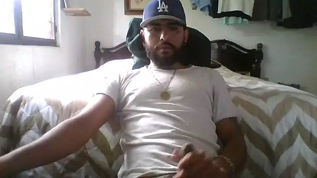 Snapshot of dickman10 chatting on 10-03-25, 09:45 dickman10 online show from 10-03-25, 09:45