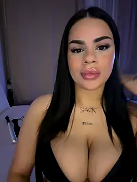 Snapshot of mrsbellanova chatting on 11-06-25, 11:04 mrsbellanova online show from 11-06-25, 11:04