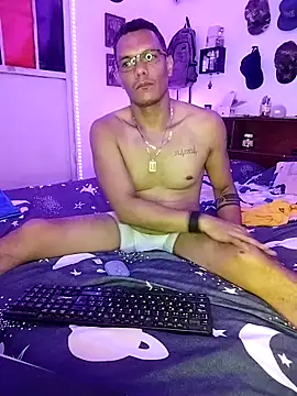 XhaseFoX online show from 03-05-25, 05:29