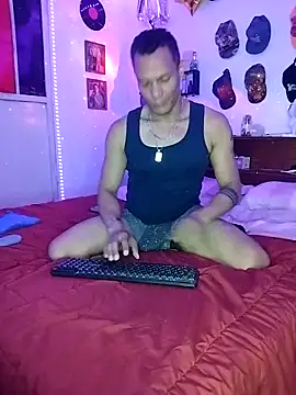 XhaseFoX online show from 03-10-25, 03:12