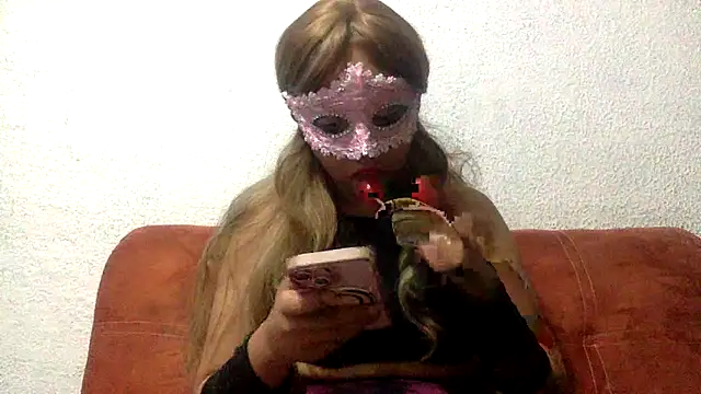 sharonlopez9611 online show from 02-18-25, 04:48