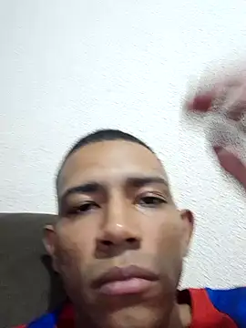 Mineirinho043 online show from 02-05-25, 12:10