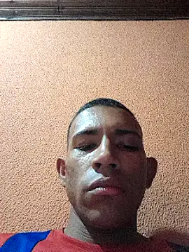 Mineirinho043 online show from 02-13-25, 10:22